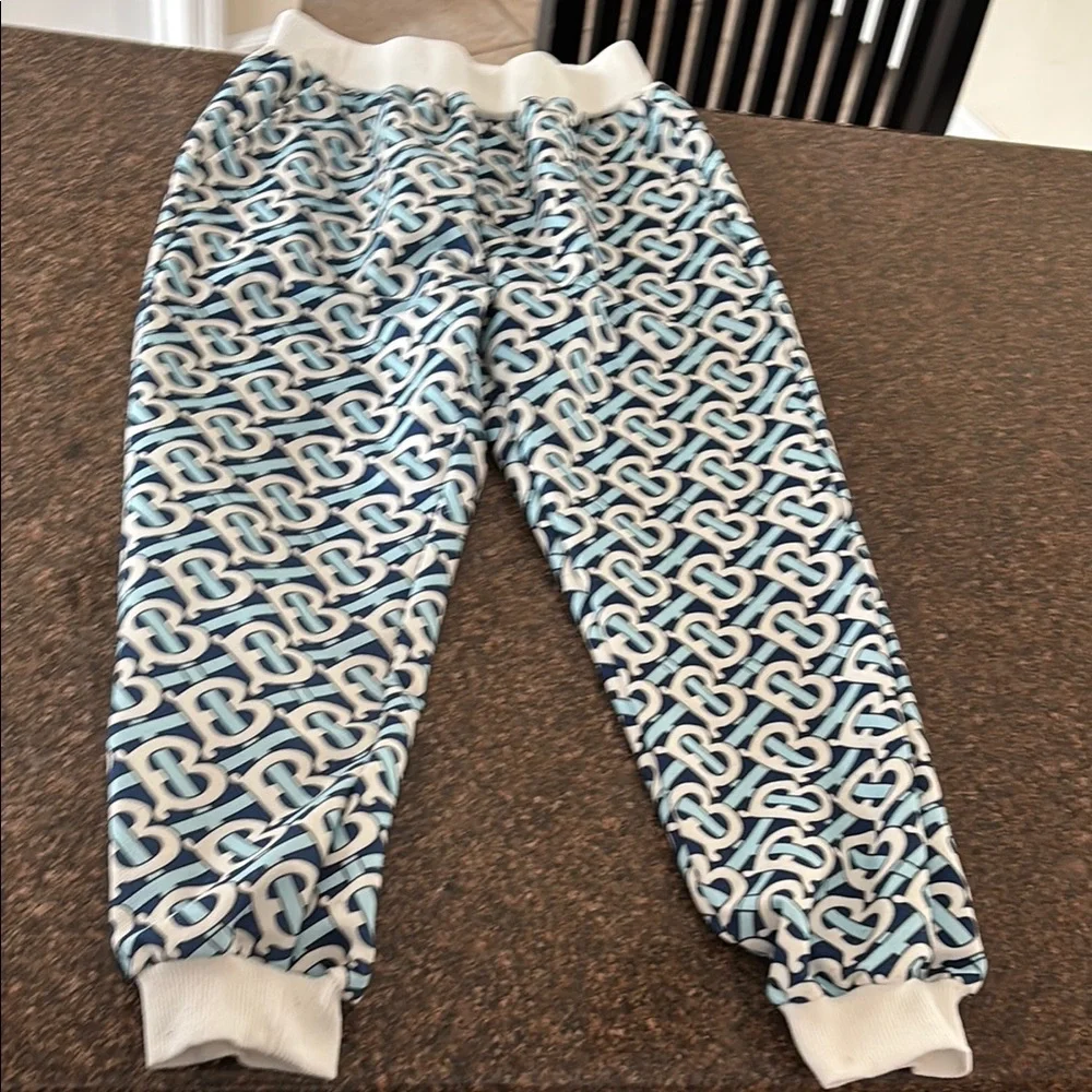 Burberry Boys/Girls Casual BLUE WHITE Monogram B Joggers-6/7 - Picture 1 of 16